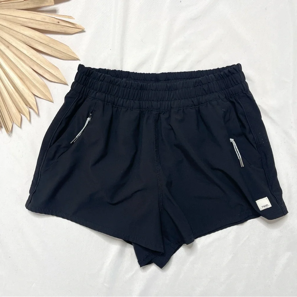 Vuori Dash 2.0 Black Workout Athletic Gym Mesh Pocket Running Shorts Size Small - Picture 1 of 6